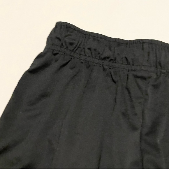 Nike Dri Fit Kids Shorts Boys XS Activewear - Picture 9 of 12